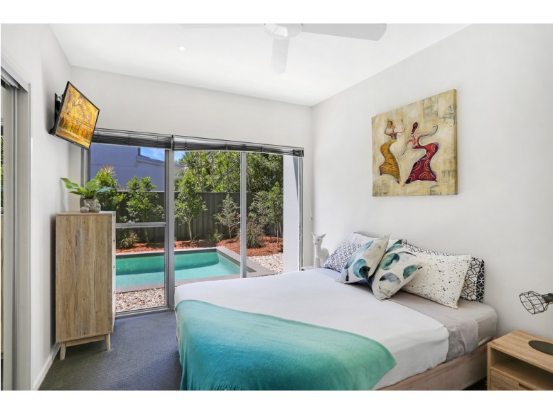 61 The Decks, Wurtulla QLD 4575