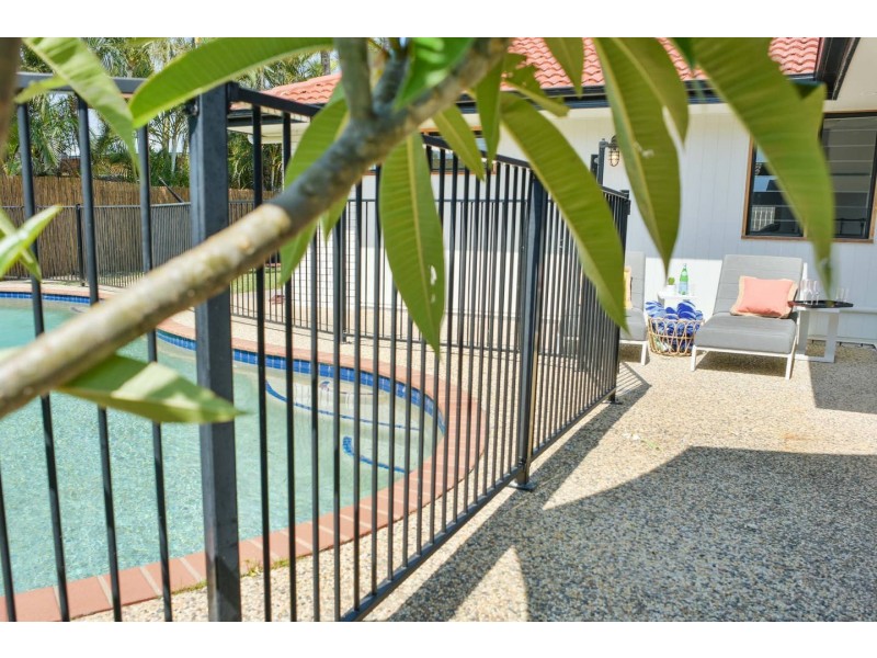 5 Perina Street, Warana QLD 4575