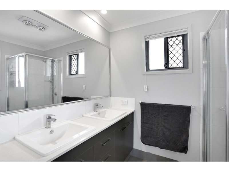 14 Fortitude Place, Birtinya QLD 4575