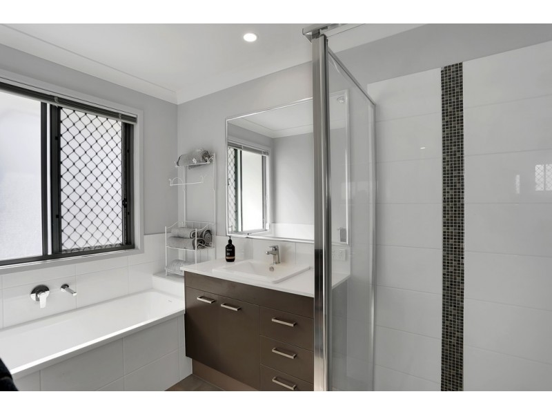 14 Fortitude Place, Birtinya QLD 4575