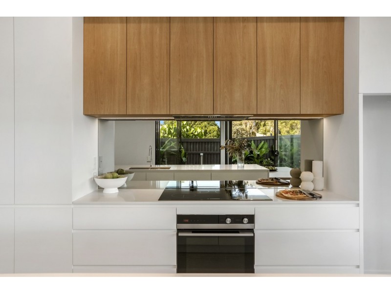 16 Offshore Street, Bokarina QLD 4575