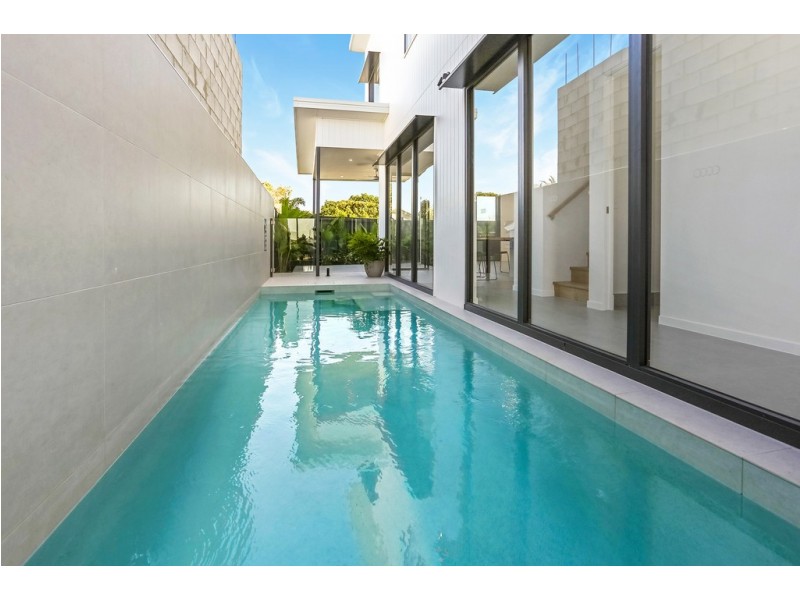 16 Offshore Street, Bokarina QLD 4575