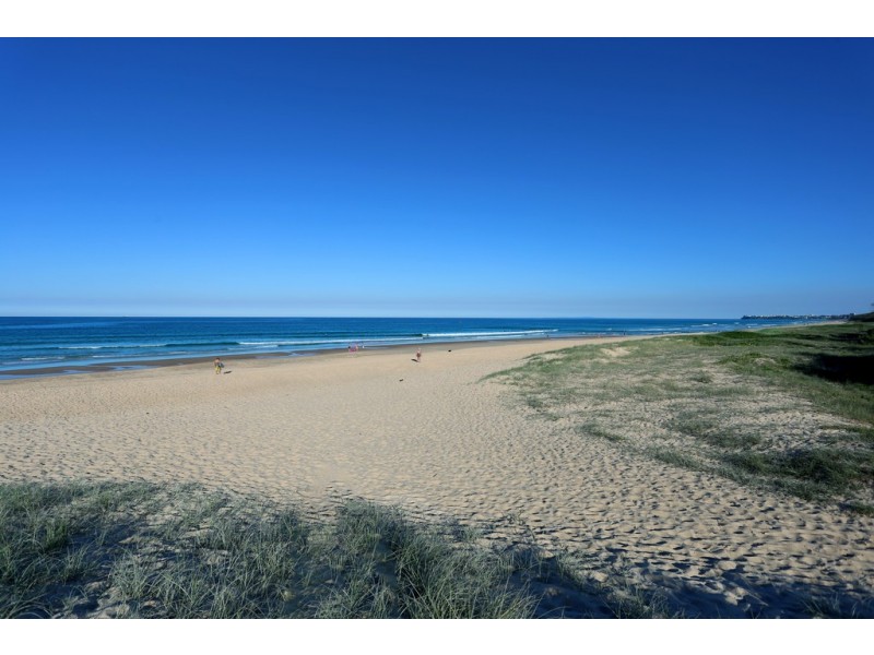 16 Offshore Street, Bokarina QLD 4575