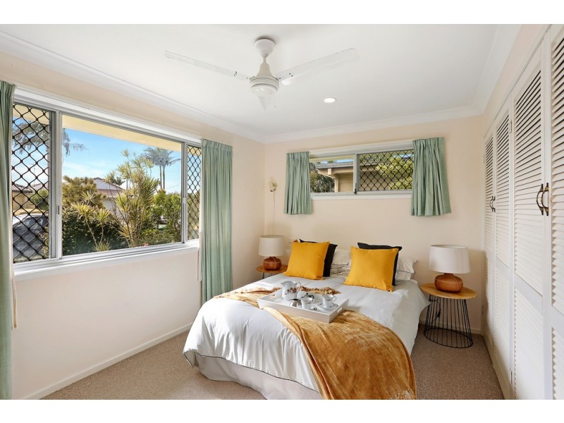 16 Barellan Avenue, Buddina QLD 4575