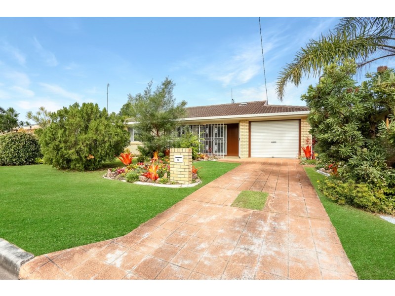 16 Barellan Avenue, Buddina QLD 4575