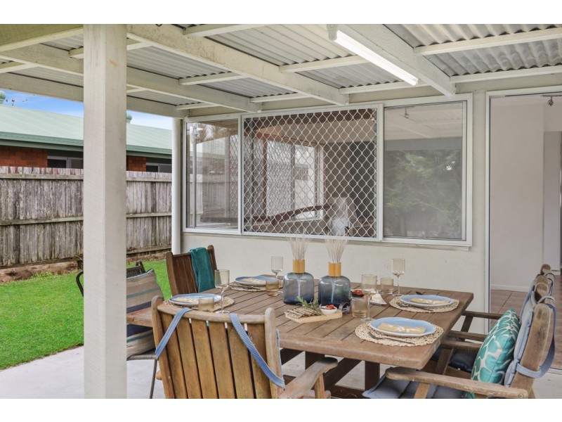 66 Oomoo Street, Buddina QLD 4575