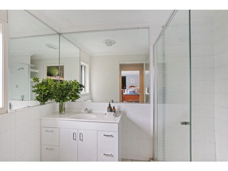 66 Oomoo Street, Buddina QLD 4575