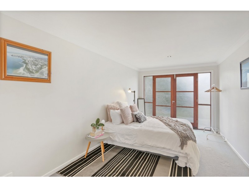 66 Oomoo Street, Buddina QLD 4575