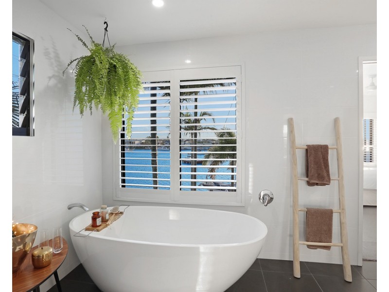 102 Mooloolah Drive, Minyama QLD 4575