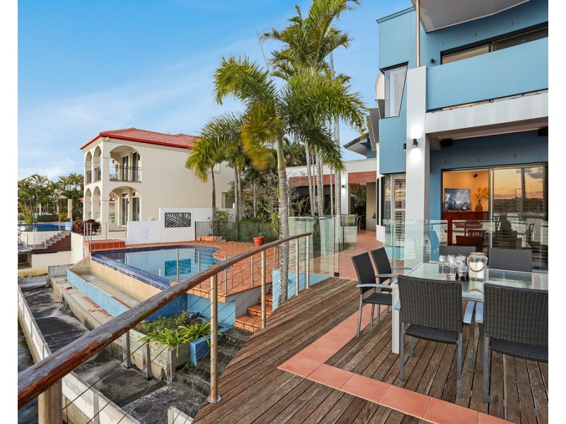 102 Mooloolah Drive, Minyama QLD 4575