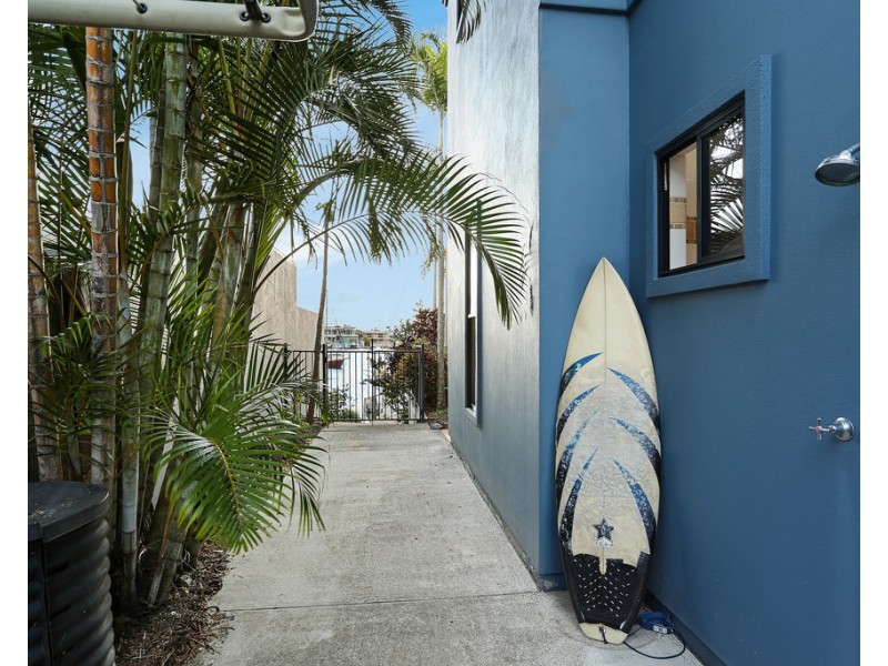 102 Mooloolah Drive, Minyama QLD 4575