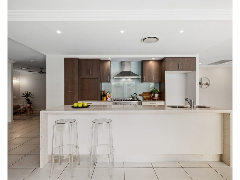 16 Lalwinya Street, Buddina QLD 4575