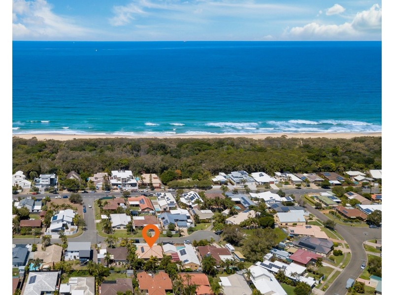 10 Bareena Place, Warana QLD 4575