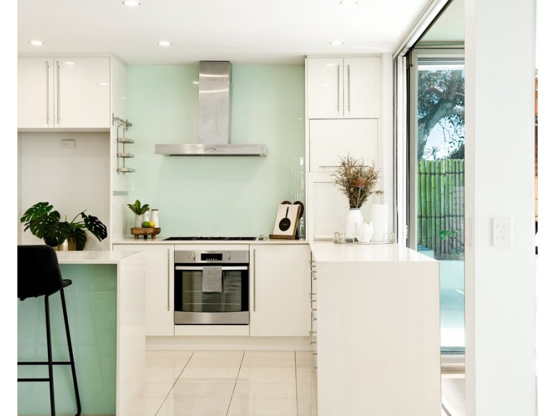 2/4 Alkira Street, Buddina QLD 4575