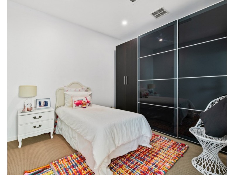 2/4 Alkira Street, Buddina QLD 4575