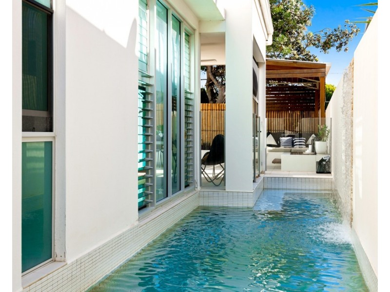 2/4 Alkira Street, Buddina QLD 4575