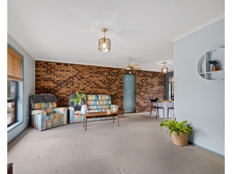 377 Nicklin Way, Bokarina QLD 4575