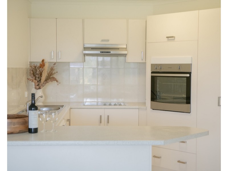 8N/143 Lowanna Drive, Buddina QLD 4575