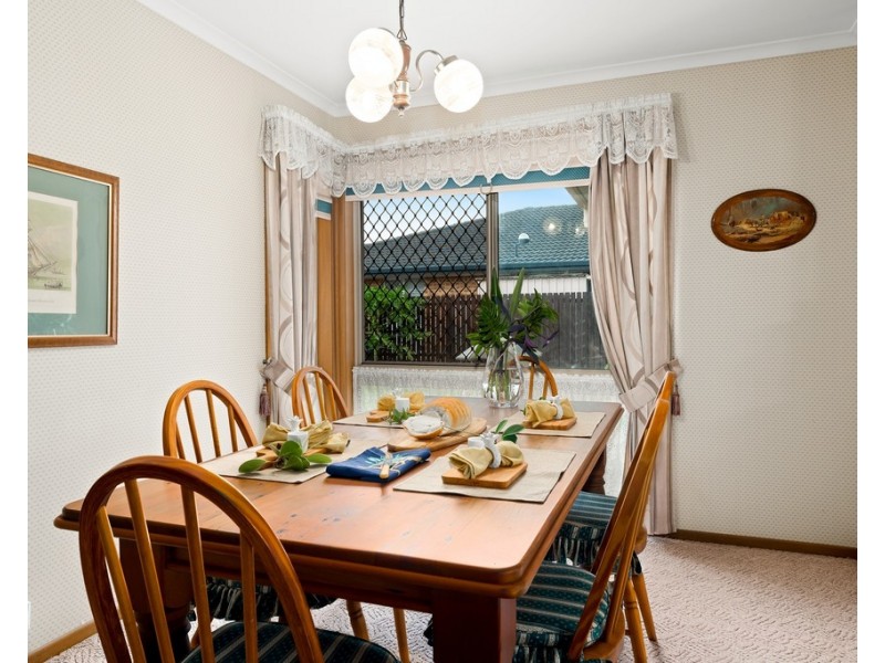 7 Kensington Drive, Minyama QLD 4575