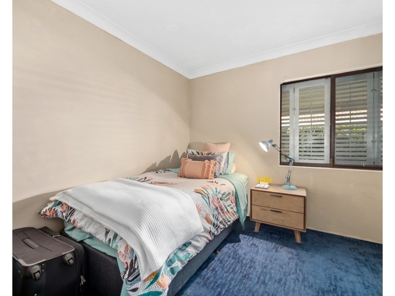 2/3 Benalla Street, Warana QLD 4575