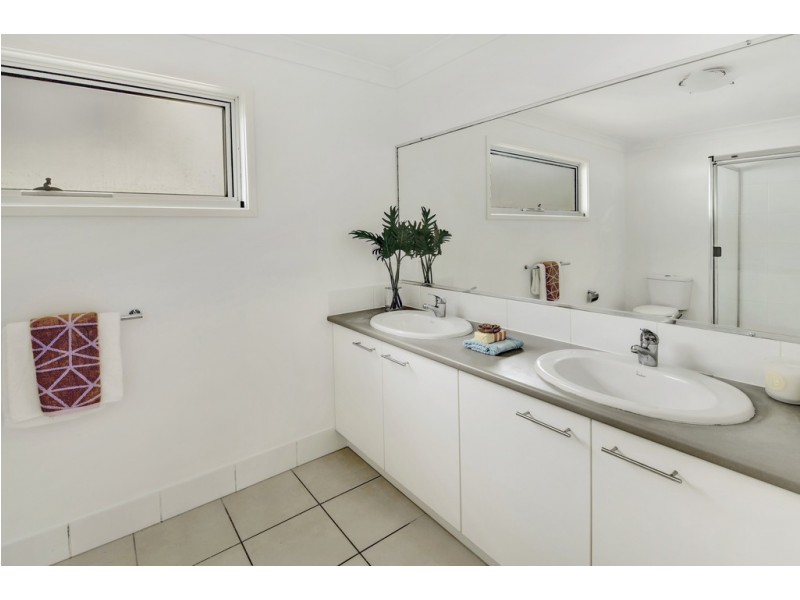 10 Tranquil Place, Alexandra Headland QLD 4572