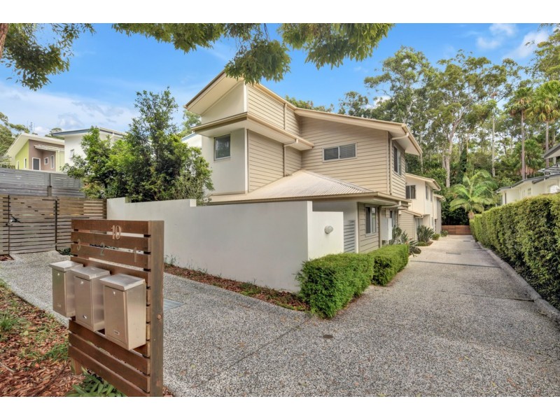 10 Tranquil Place, Alexandra Headland QLD 4572