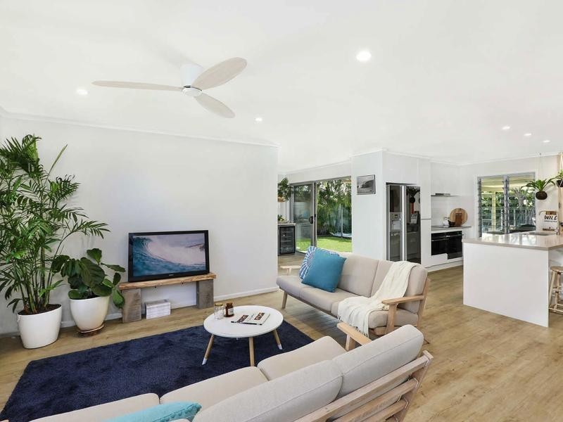 3 Uringa Street, Warana QLD 4575