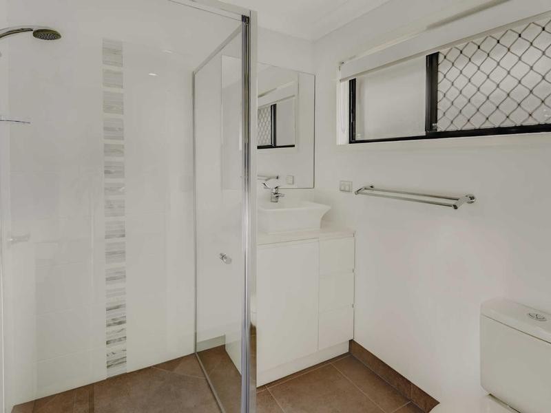 9 Newton Place, Caloundra West QLD 4551