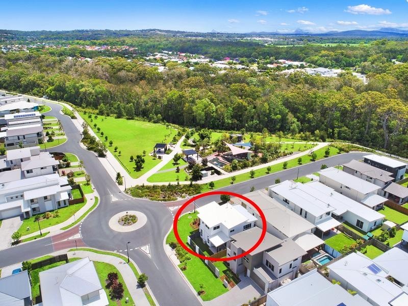 2 Hideaway Street, Birtinya QLD 4575