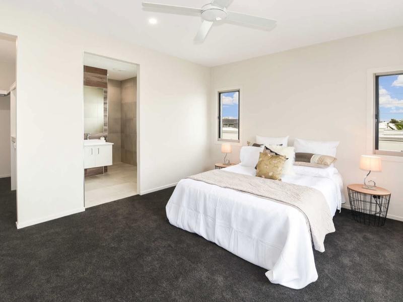 6 Anchorage Drive, Birtinya QLD 4575