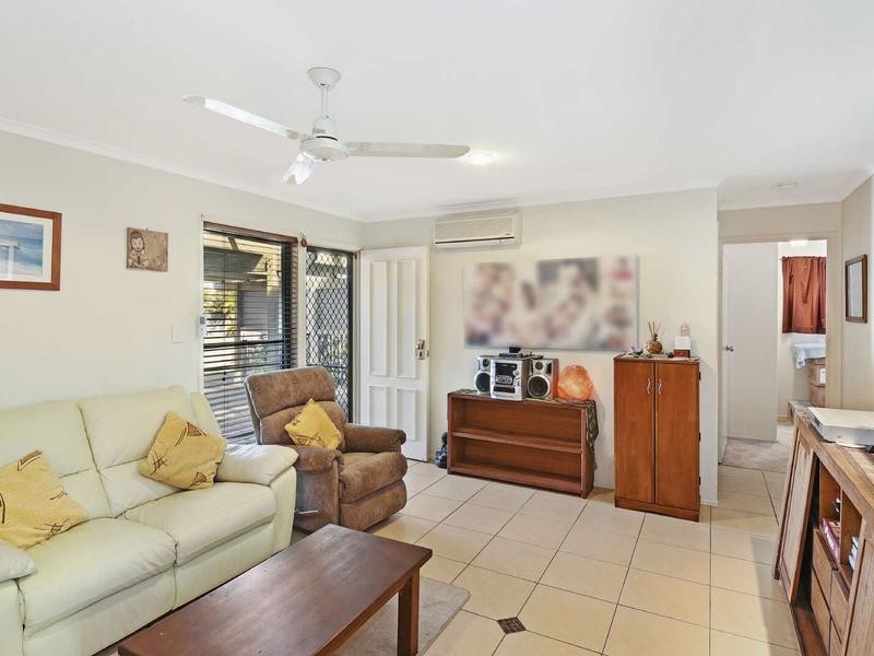 106/8 Melody Court, Warana QLD 4575