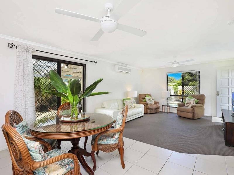 22 Parari Street, Warana QLD 4575