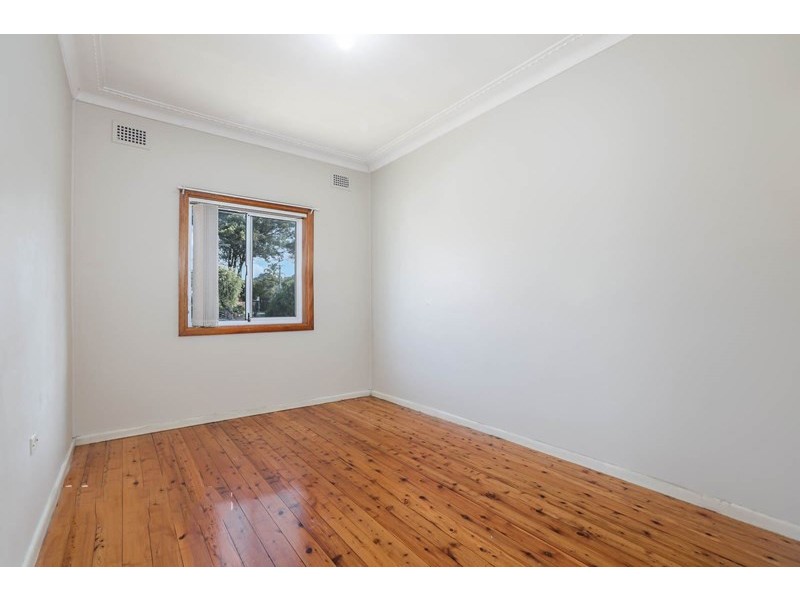 6 Thomas Clarke Street, Westmead NSW 2145