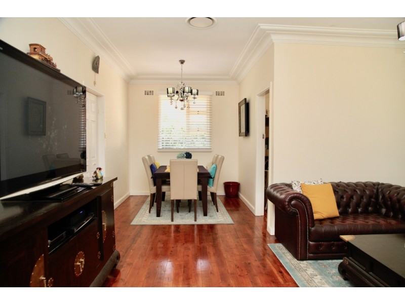 9 Warra Street, Wentworthville NSW 2145