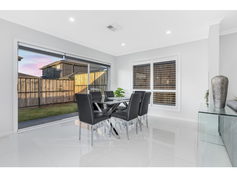 6 Blackheath Street, The Ponds NSW 2769