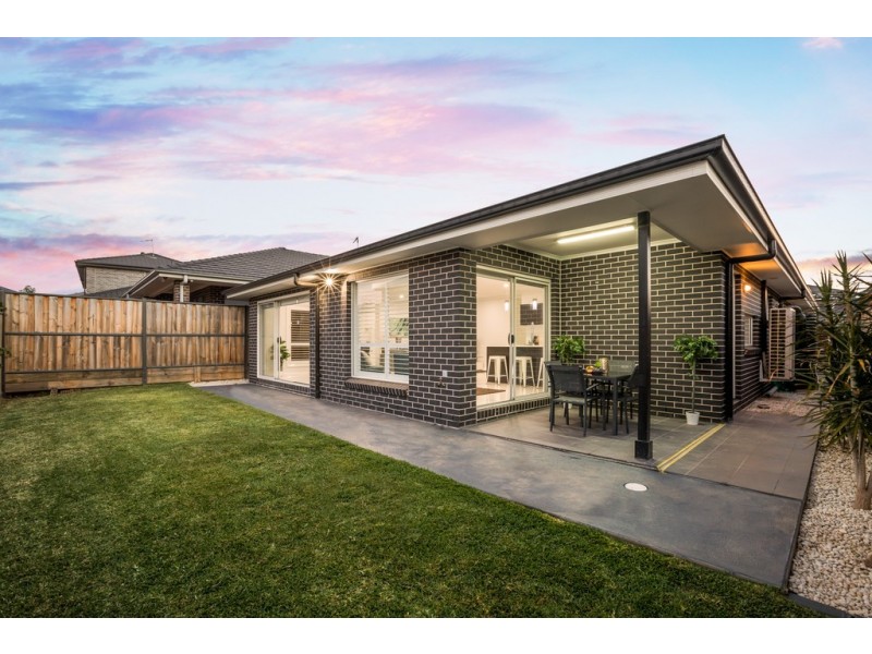 6 Blackheath Street, The Ponds NSW 2769