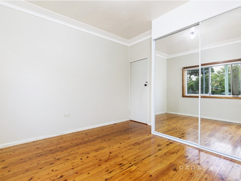 6 Thomas Clarke Street, Westmead NSW 2145