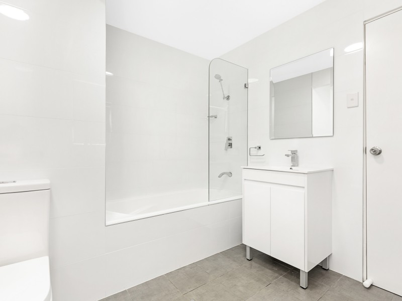 12 Warra Street, Wentworthville NSW 2145