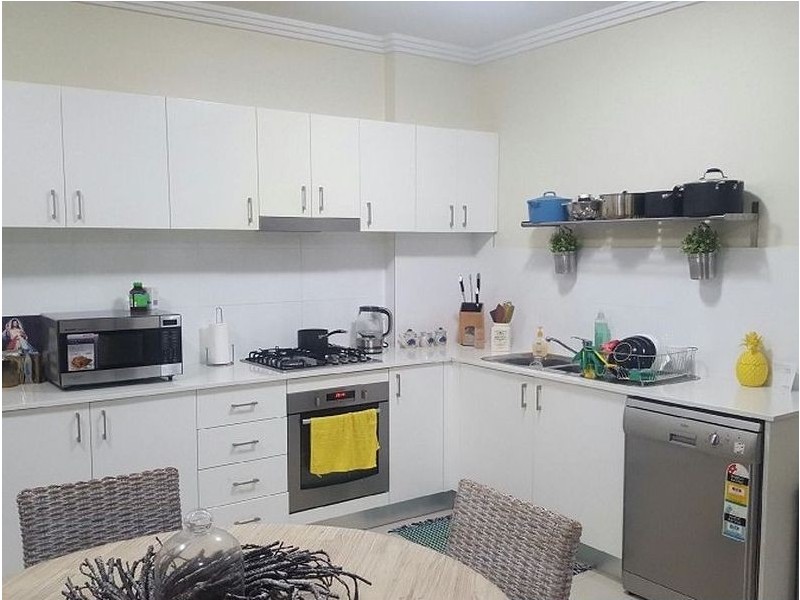 23/24-28 Mons Rd, Westmead NSW 2145