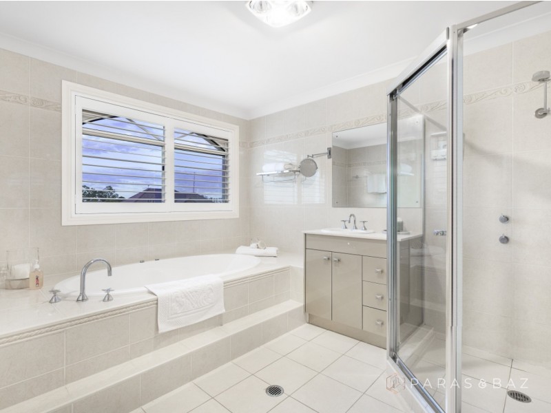 12 Rowanbrae Cr, Bella Vista NSW 2153