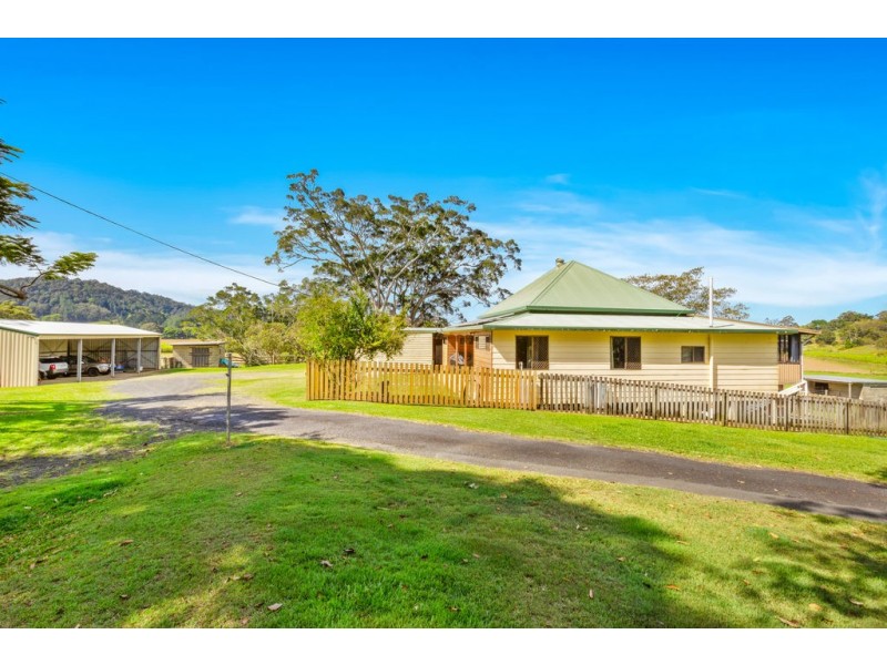 5824 TWEED VALLEY WAY, Mooball NSW 2483