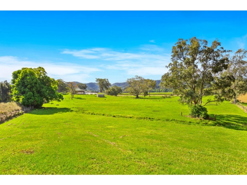 5824 TWEED VALLEY WAY, Mooball NSW 2483