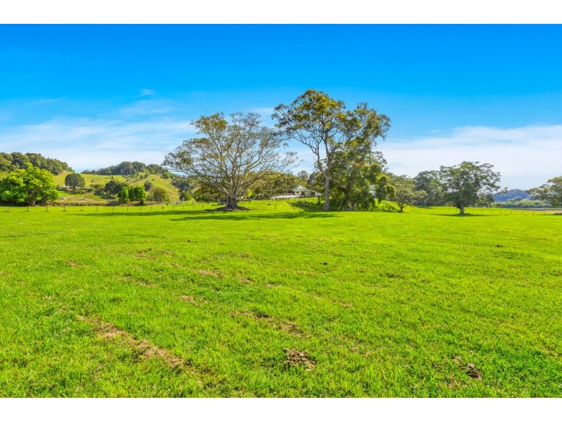 5824 TWEED VALLEY WAY, Mooball NSW 2483