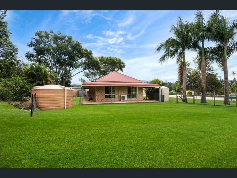 2 CROOKS VALLEY ROAD, Crystal Creek NSW 2484