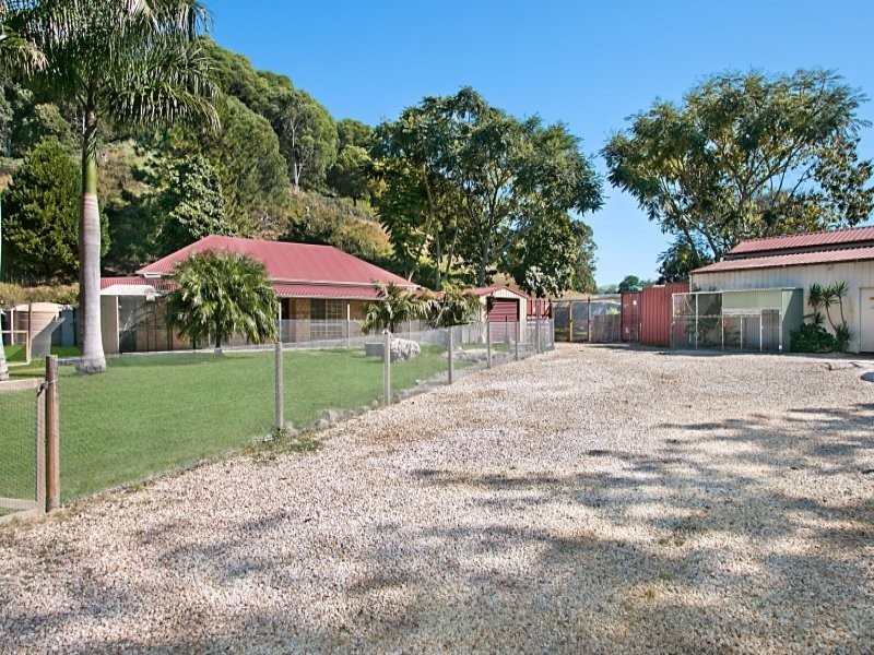 2 CROOKS VALLEY ROAD, Crystal Creek NSW 2484