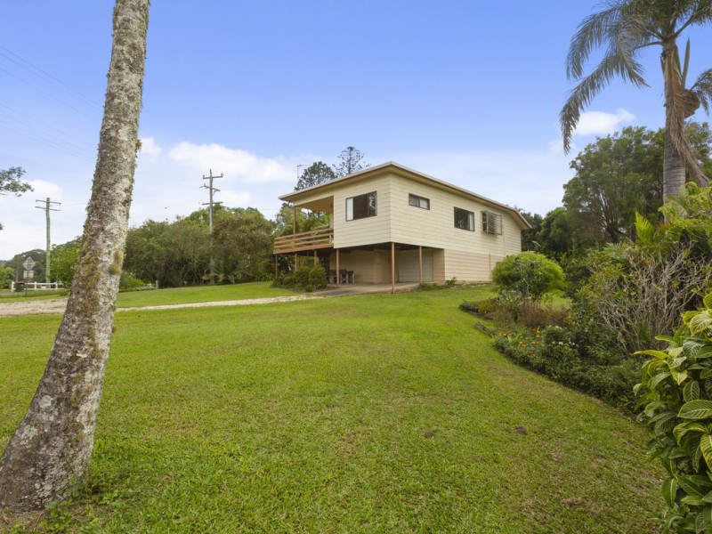 194 CLOTHIERS CREEK ROAD, Nunderi NSW 2484