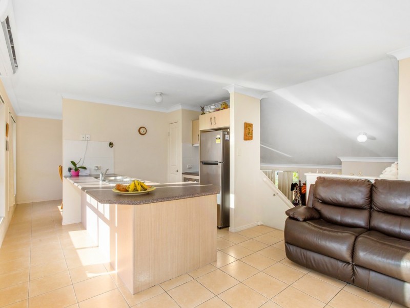 17 MOUNT ERNEST CRESCENT, Murwillumbah NSW 2484