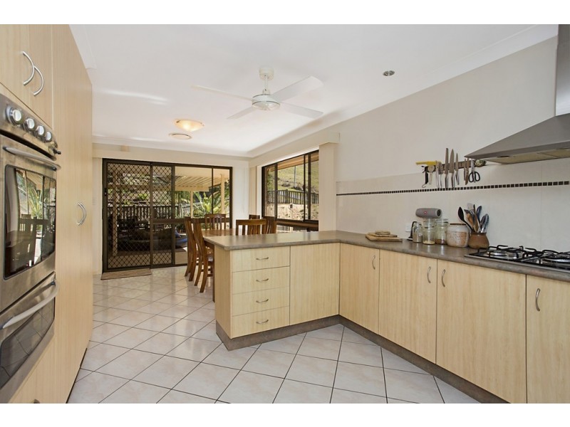 8 HARRYS ROAD, Crystal Creek NSW 2484