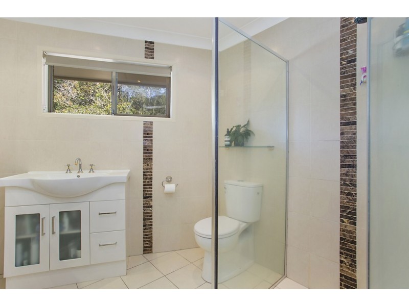 8 HARRYS ROAD, Crystal Creek NSW 2484