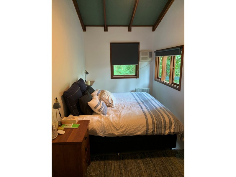 12 Sunrise Place, Uki NSW 2484